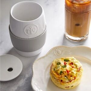 Pampered Chef Ceramic Egg Cooker.